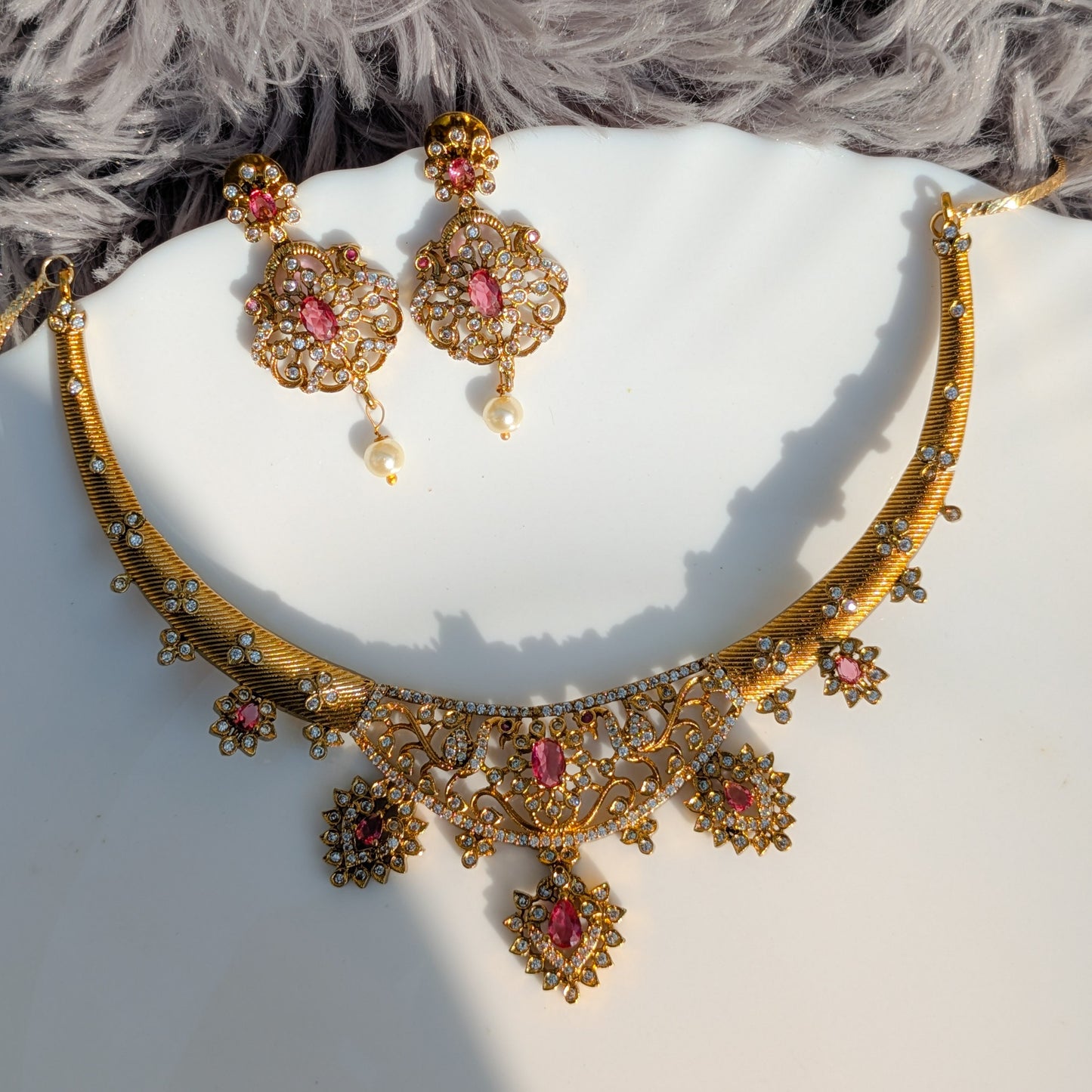 Rajeshwari Necklace Set